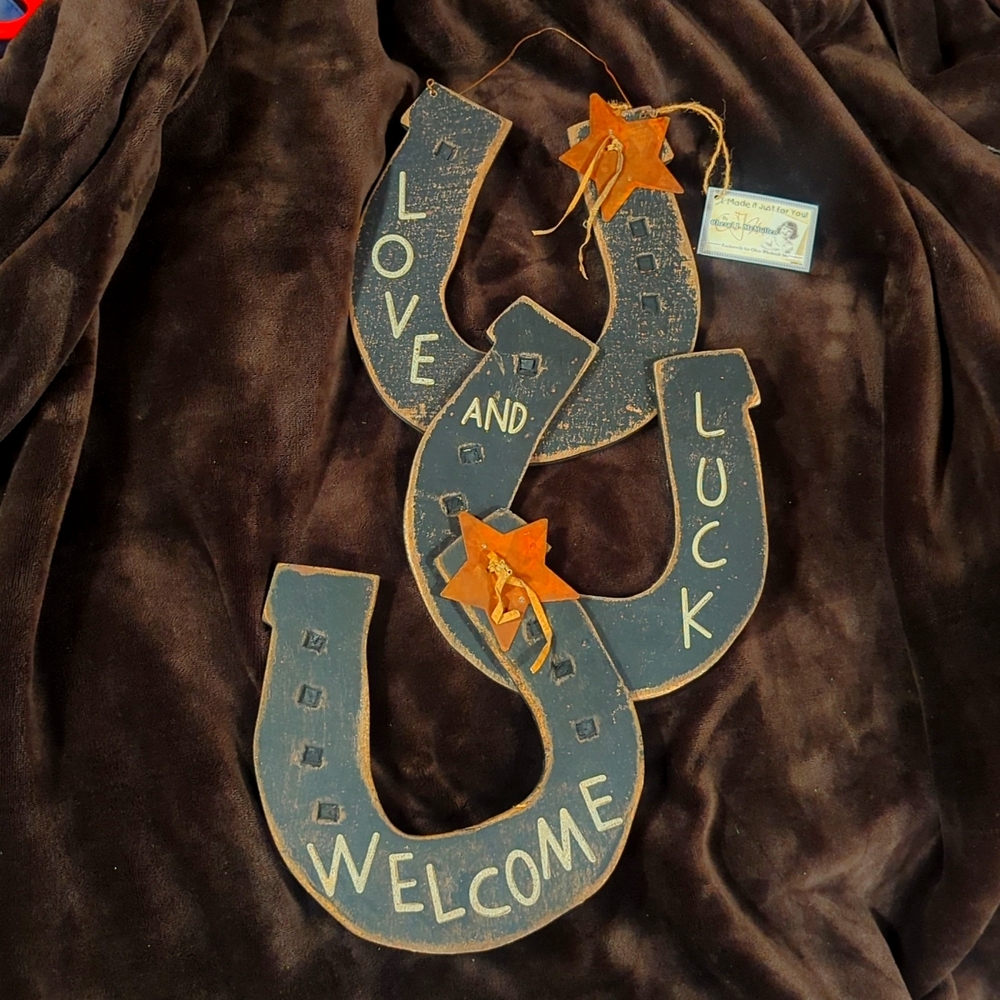 Love and Luck Welcome Sign